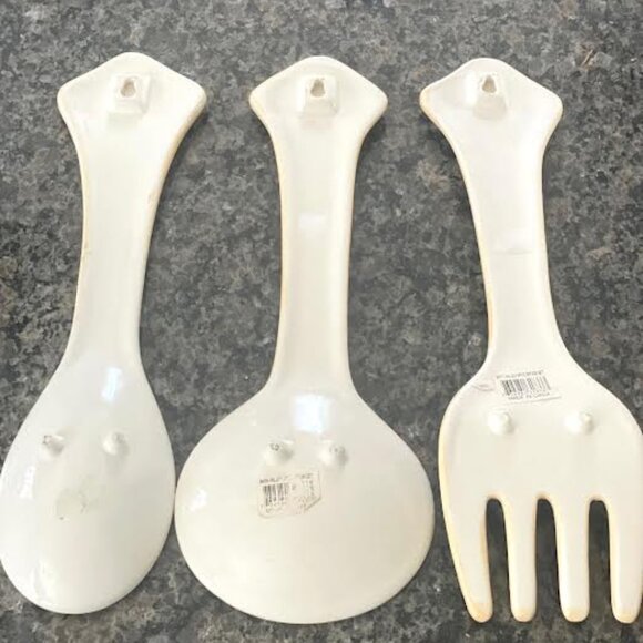 Set of 3 Ceramic Utensil  Wall Hang Plaques -Spoon, Ladle and Fork Wall Accent - Picture 11 of 15